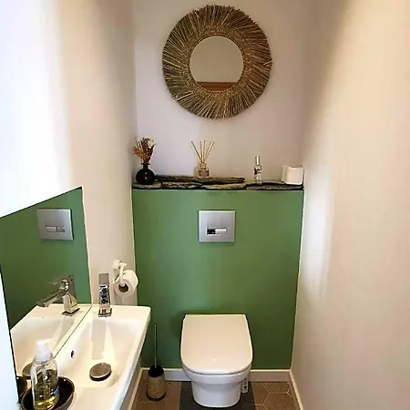 Casa Lunga In Erbalunga - A Stones Throw From The מלון