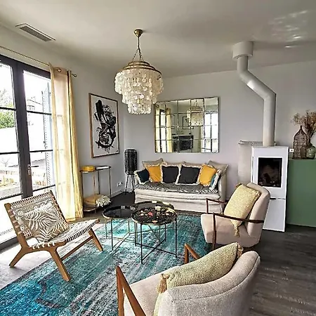 Casa Lunga In Erbalunga - A Stones Throw From The מלון Brando
