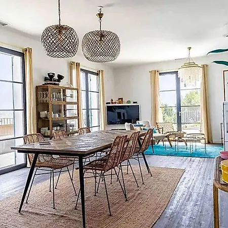 Casa Lunga In Erbalunga - A Stones Throw From The מלון Brando