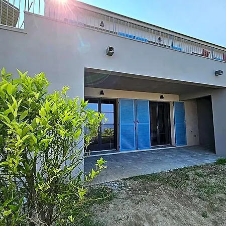 Casa Lunga In Erbalunga - A Stones Throw From The